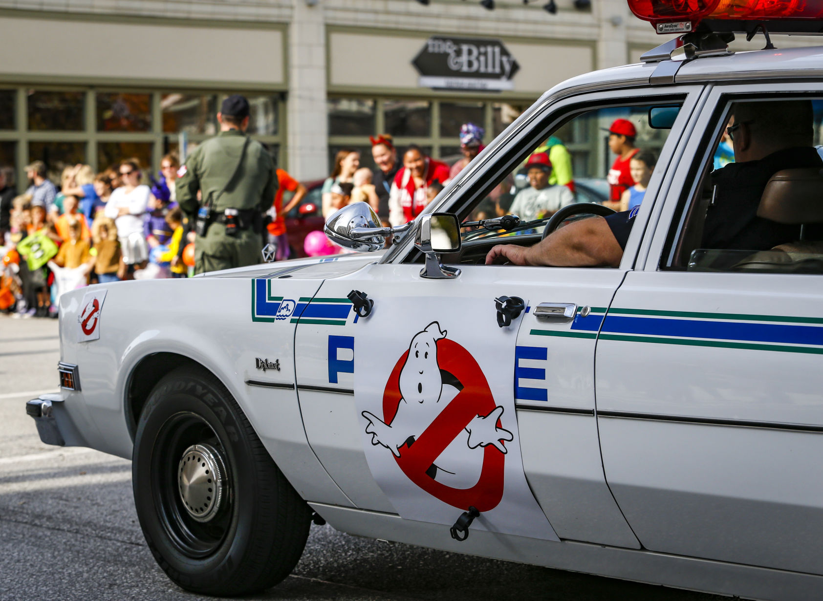 102916-DAVENPORT-HALLOWEEN-017.jpg